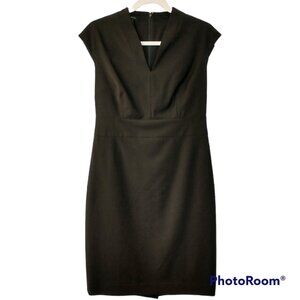 Women's Talbot's Black V-Neck Dress Size 4